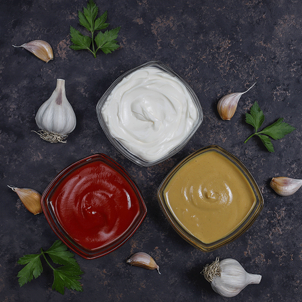 Les astuces des professionnels pour préparer des sauces chaudes parfaites